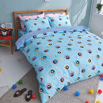 床包/雙人加大【熊本熊樂園藍】高密度磨毛布雙人加大床包含兩件枕套